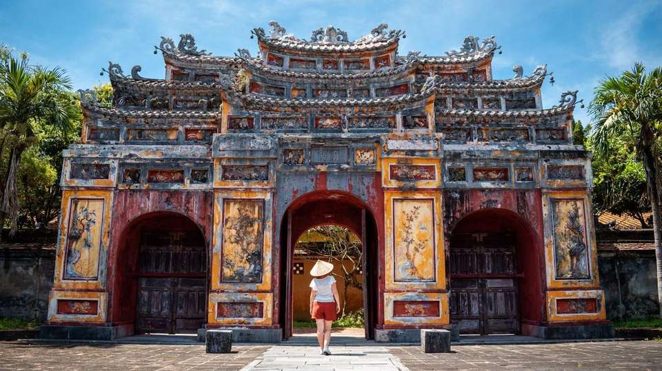 Vietnam Highlights Luxury Tour - Tweet World Travel - Vietnam - Image 1