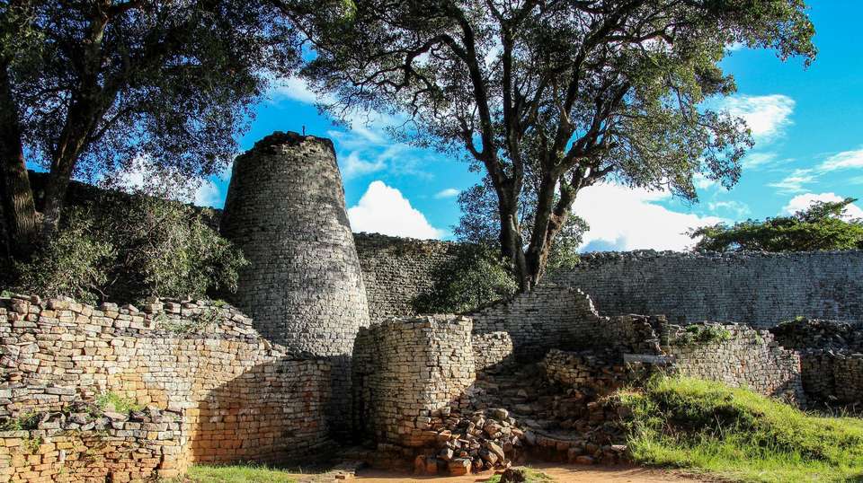 14-day Zimbabwe  Mozambique Explorer Camping - Acacia Africa - Zimbabwe - Image 2