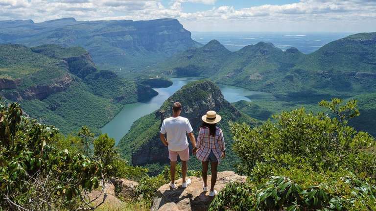7-day Kruger  Matobo Rhino Encounter Accommodated trip - alternative tour available