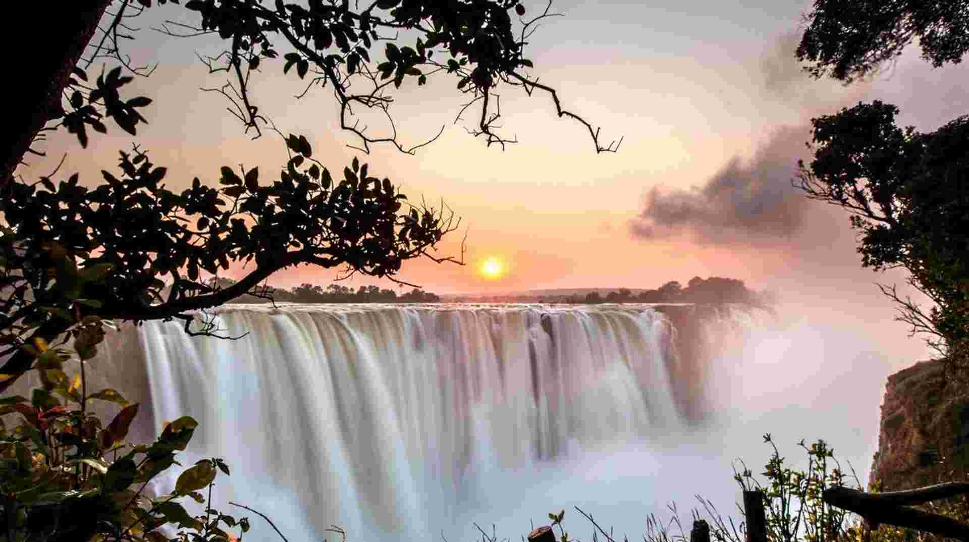 14-day Kruger to the Delta, Chobe  Victoria Falls Accommodated