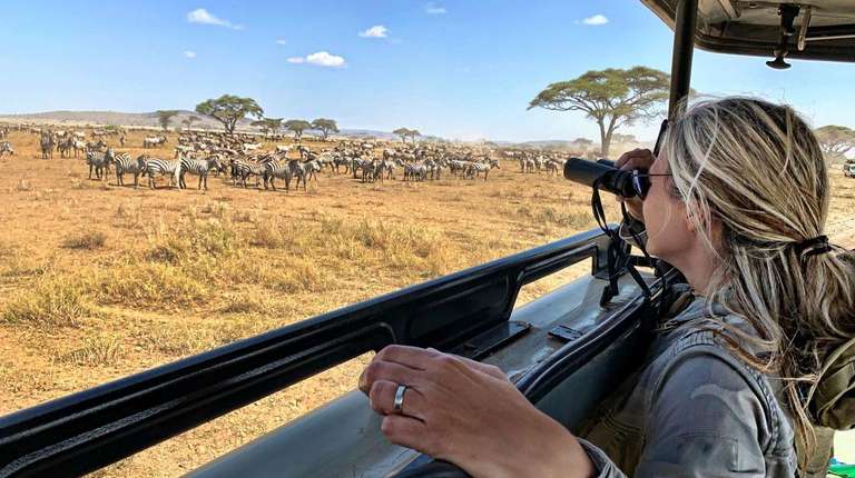 Nairobi Overland Journeys Tour: 21-day Serengeti to Victoria Falls Accommodated