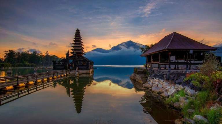 Ho Chi Minh City City sightseeing Tour: Bali Authentique In 10 Days 