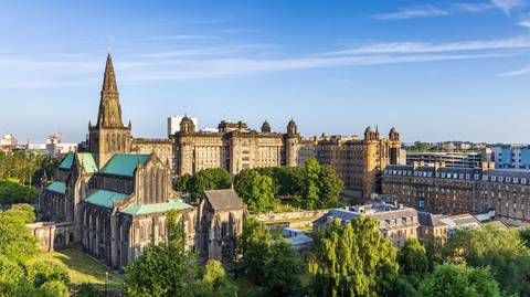 Glasgow City Sightseeing Tour: A Life En Rose
