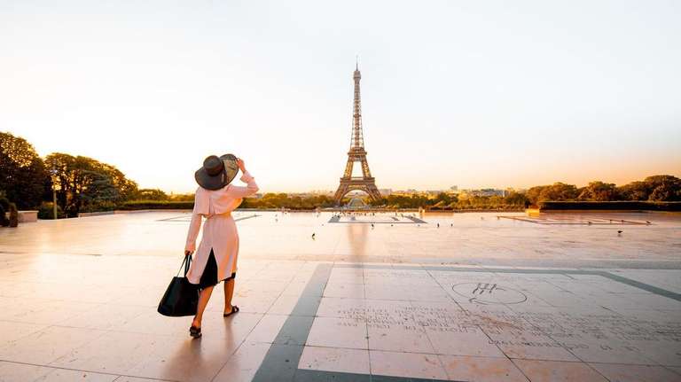 Paris Sightseeing Tour: European Triangle