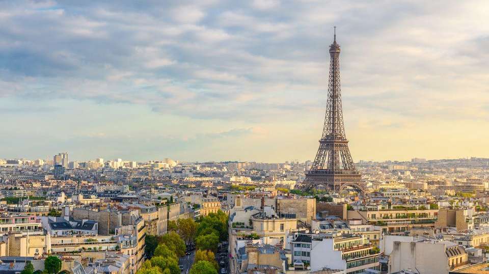 Paris and Golden Capitals - Europamundo - France - Image 11