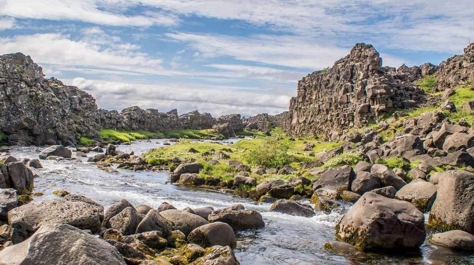 Delve Deep: Iceland (Winter) - undefined - Image 5