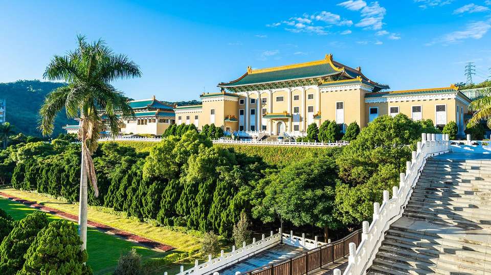 Private Car Charter 8-Hour Customized Taipei City Tour - Justaiwantour - Taiwan - Image 8