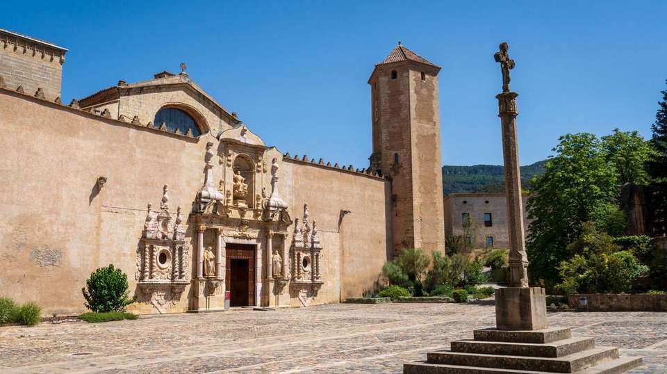 Essential Europe - Europamundo - Spain - Image 1
