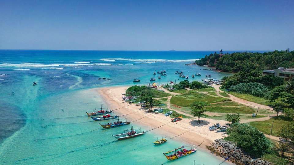 Sri Lanka: Spice Gardens & Seasides - G Adventures - Sri Lanka - Image 1