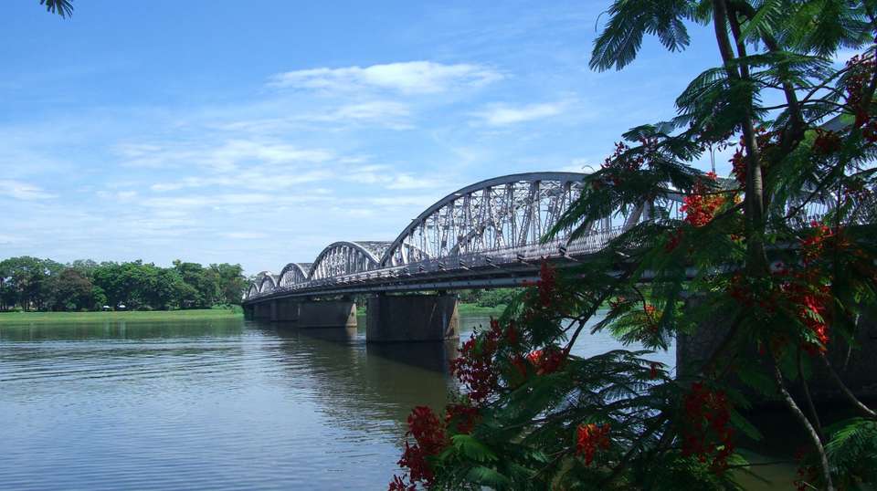 VIETNAM CENTRAL HIGHLIGHTS - Topas Travel - Vietnam - Image 5