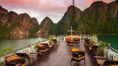 Art And Architecture Tour: The Complete Vietnam: 11 Days From Hanoi To Saigon
