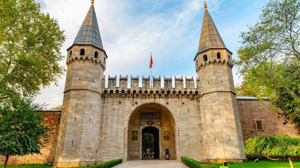 ANZAC Day - Corporal Tour - Fez Travel - Turkey - Image 5
