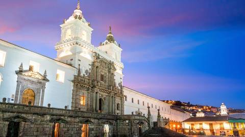 Quito Walking Tour: Discover Ecuador Tour 17 Days