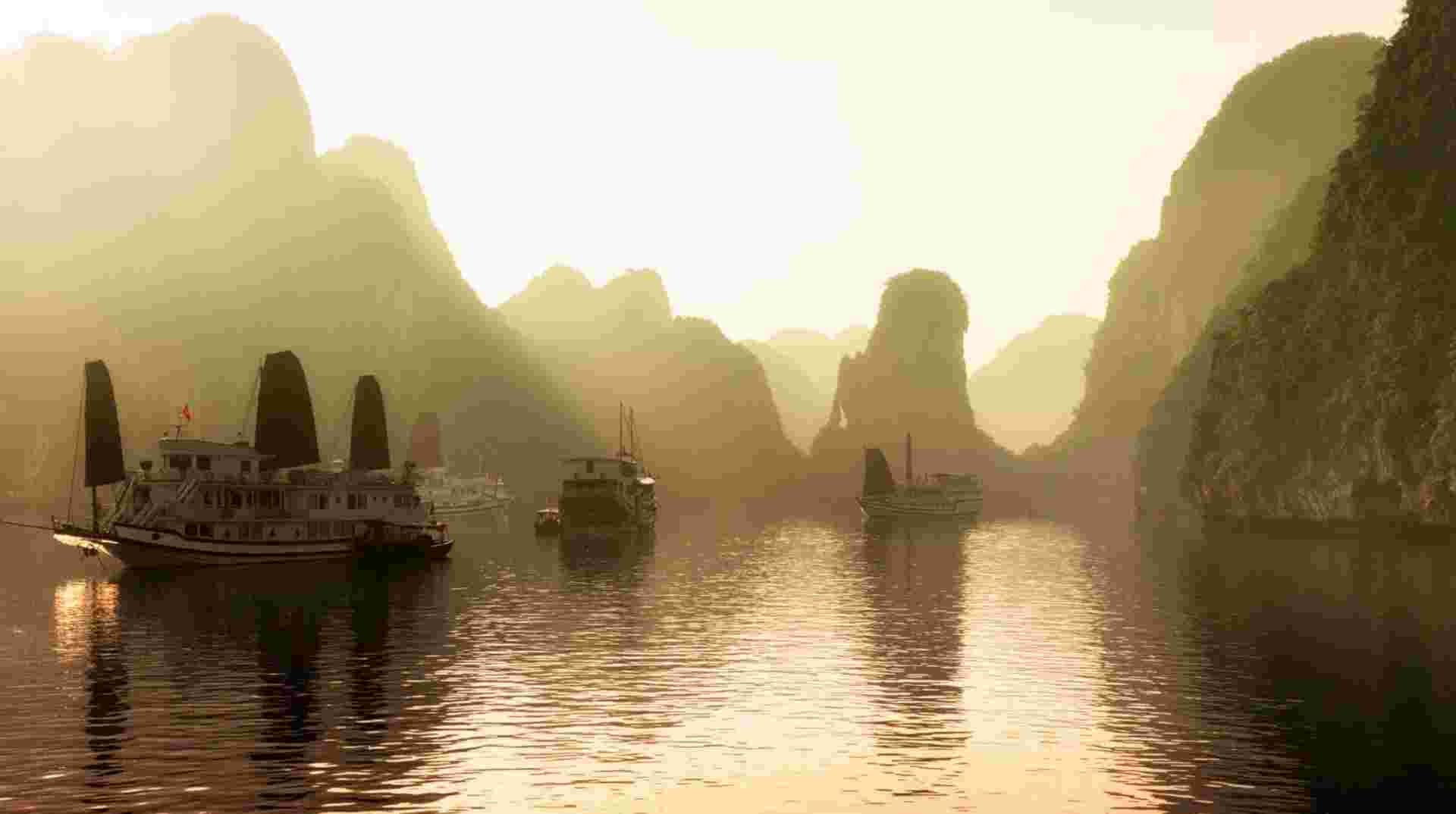 Vietnam: Ho Chi Minh to Hanoi