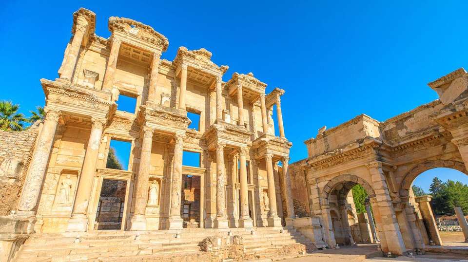 Private Aegean Delight Tour - Fez Travel - Turkey - Image 3