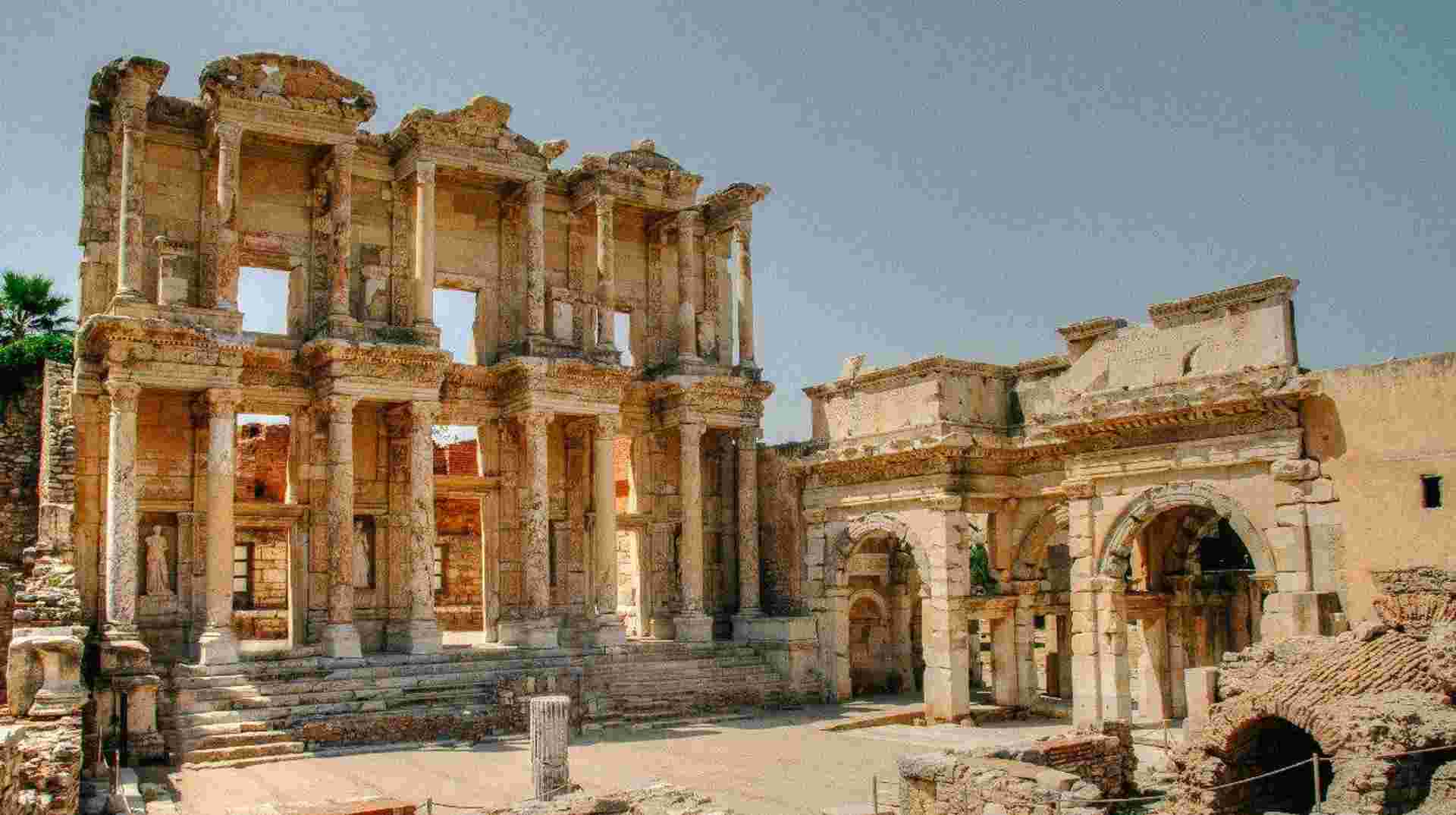 Private Aegean Trooper Tour