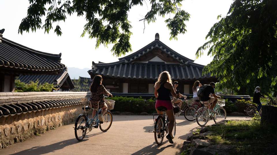 South Korea in 10 Days - One Life Adventures Ltd - South Korea - Image 7