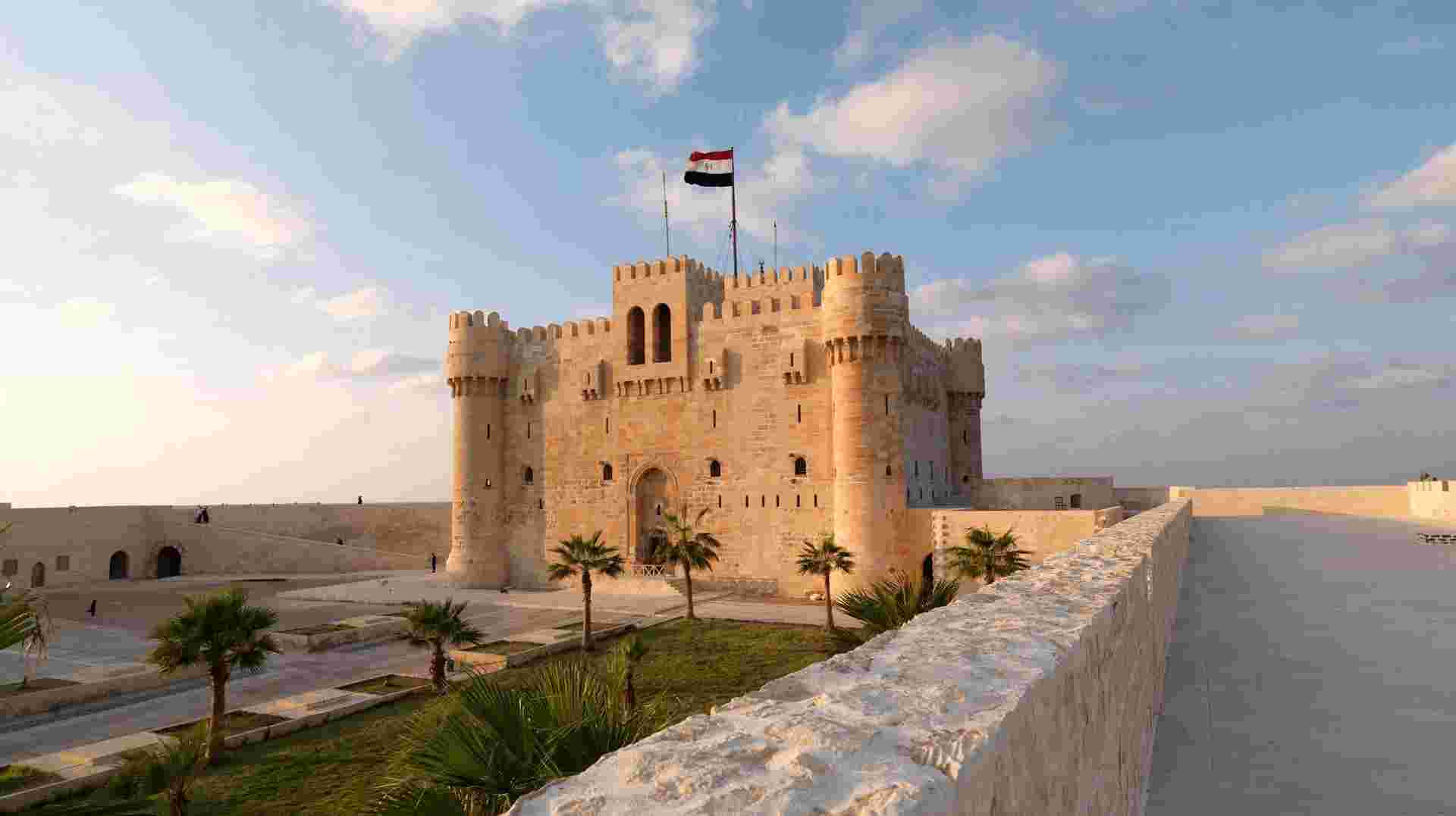 Amazing Egypt By Land  (5 & 4 Star Hotels)