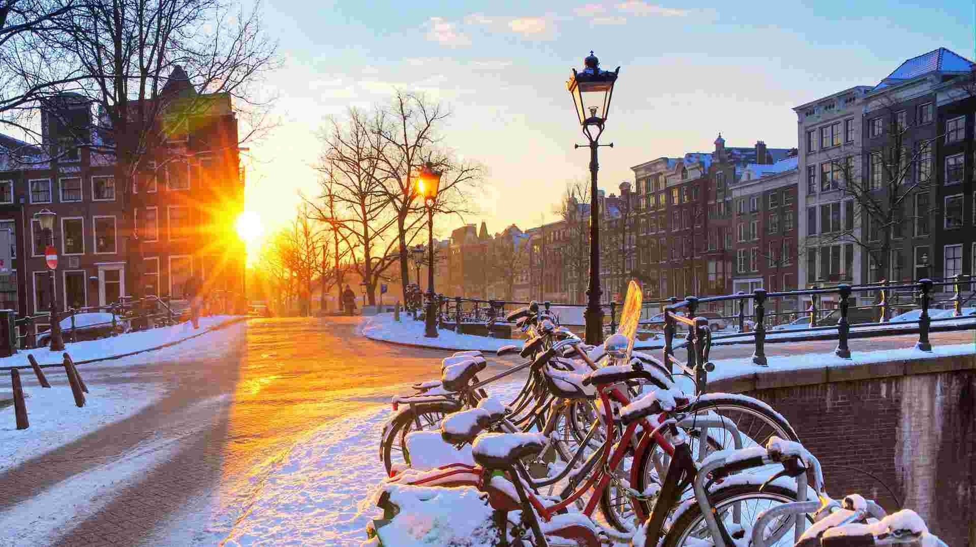 Play & Pause: Great European (Winter)