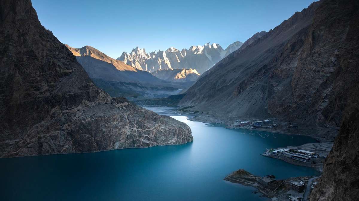 yohei　Karakoram カラコラム　Free Ranger Pakistan: Karakoram Highway, Local Eats & Village Life Tour with 4