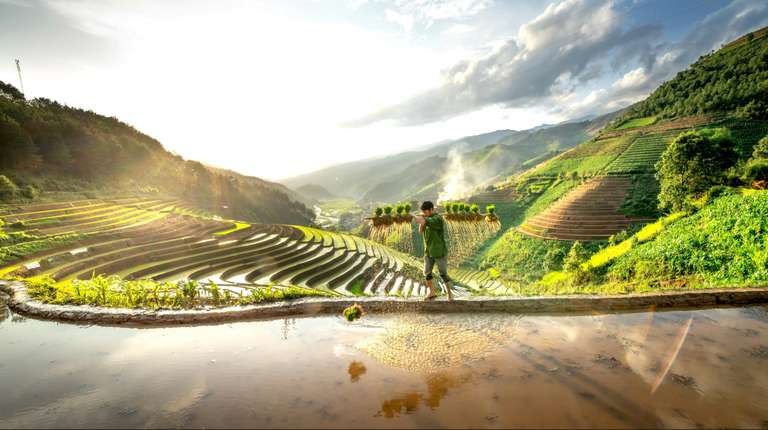 Vietnam Cruise Tour: 9 Days Northern Vietnam: Sapa to Halong Bay