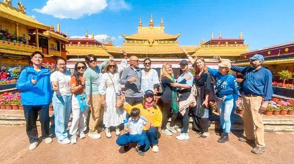 15 Days Cultural Diversity of China, Panda & Holy Tibet - Asia Odyssey Travel - China - Image 6