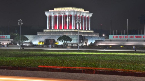 Image 2 of 5