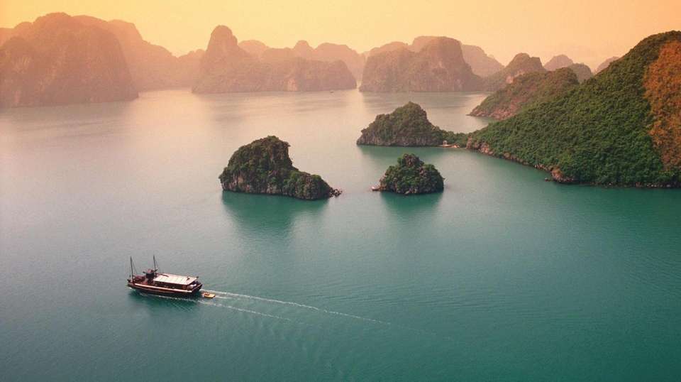 12-Day Cross Vietnam and Siem Reap Tour From Hanoi - Asia King Travel - Vietnam - Image 4