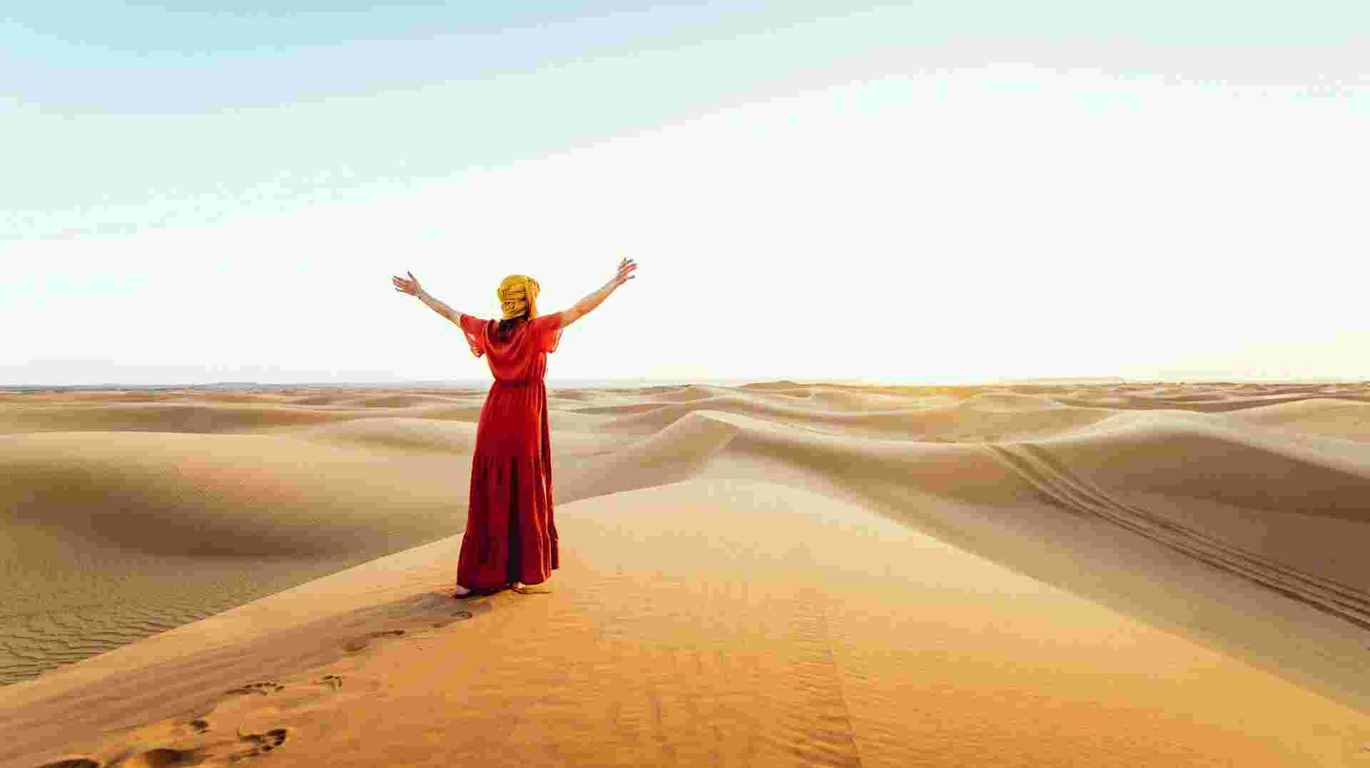 Dubai & Abu Dhabi Desert Safari (5 Star) - 4 days