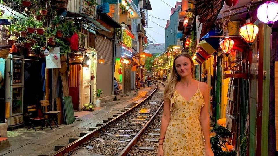 Classic Vietnam: A 10-Day Trip for First-Timers - Az Local Trip - Vietnam - Image 30