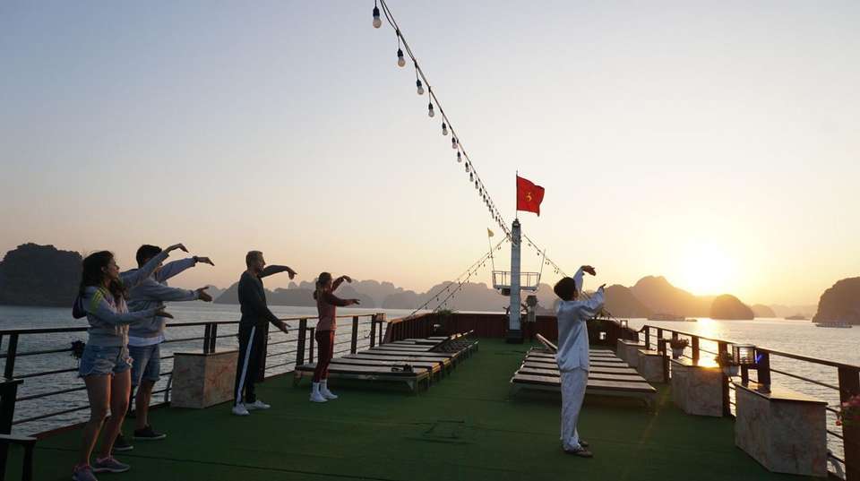 Classic Vietnam: A 10-Day Trip for First-Timers - Az Local Trip - Vietnam - Image 2