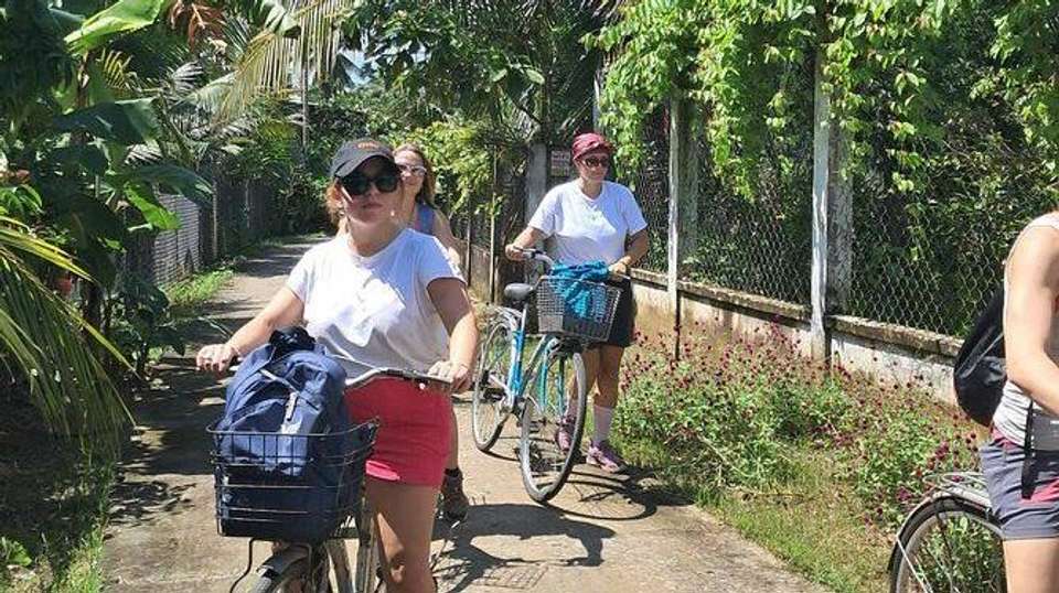 Classic Vietnam: A 10-Day Trip for First-Timers - Az Local Trip - Vietnam - Image 12