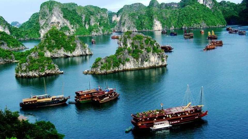 Explore Vietnam in 10 Days:A Perfect Adventure for Family - Az Local Trip - Vietnam - Image 9