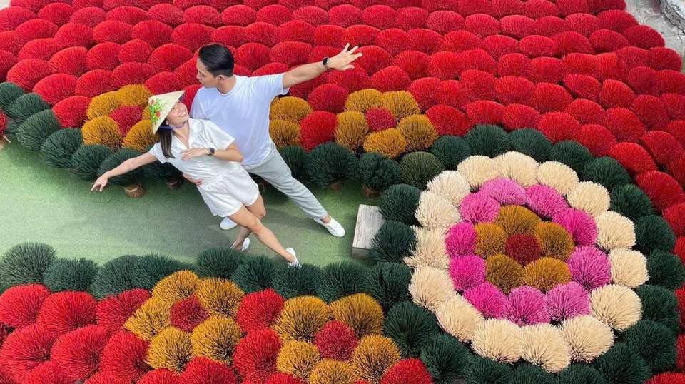 Romantic Vietnam in 10 Days:Culture, Cuisine, Beach Bliss - Az Local Trip - Vietnam