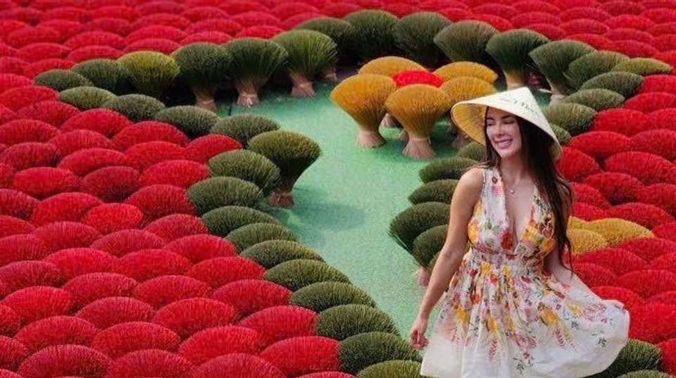 Romantic Vietnam in 10 Days:Culture, Cuisine, Beach Bliss - Az Local Trip - Vietnam