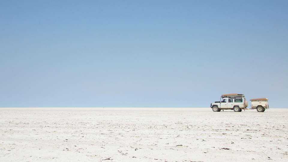 Okavango Delta and Deserts 35 to 45 - Contiki - Botswana - Image 4