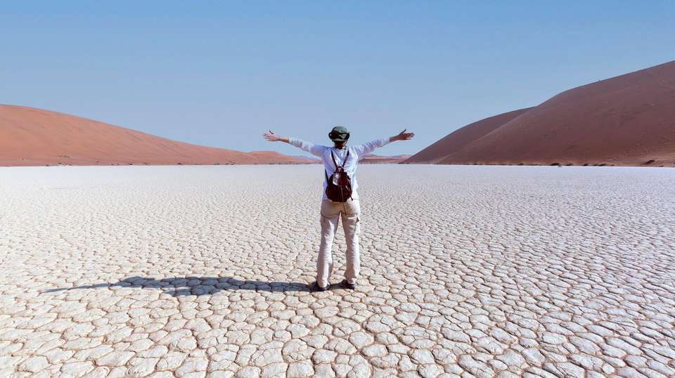 Nomadic Namibia 35 to 45 - Contiki - Namibia - Image 4