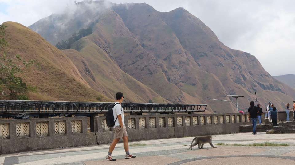 Best of Lombok: Villages, Traditions and Waterfall - Adventure Lombok Tour - Indonesia - Image 6