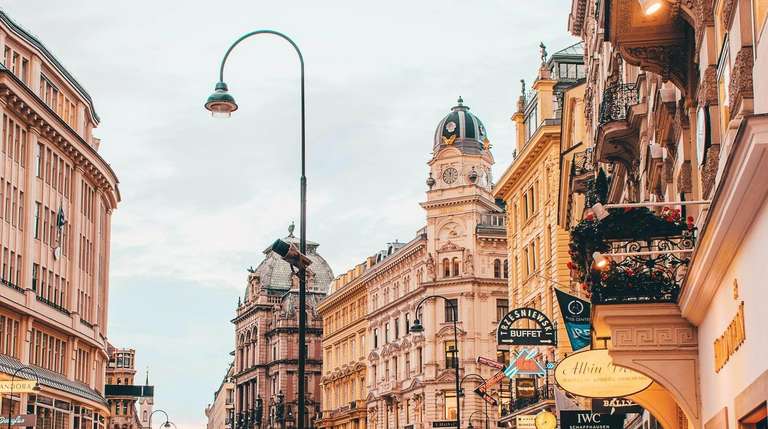 Sibiu City sightseeing Tour: Incredible Central & Eastern Europe