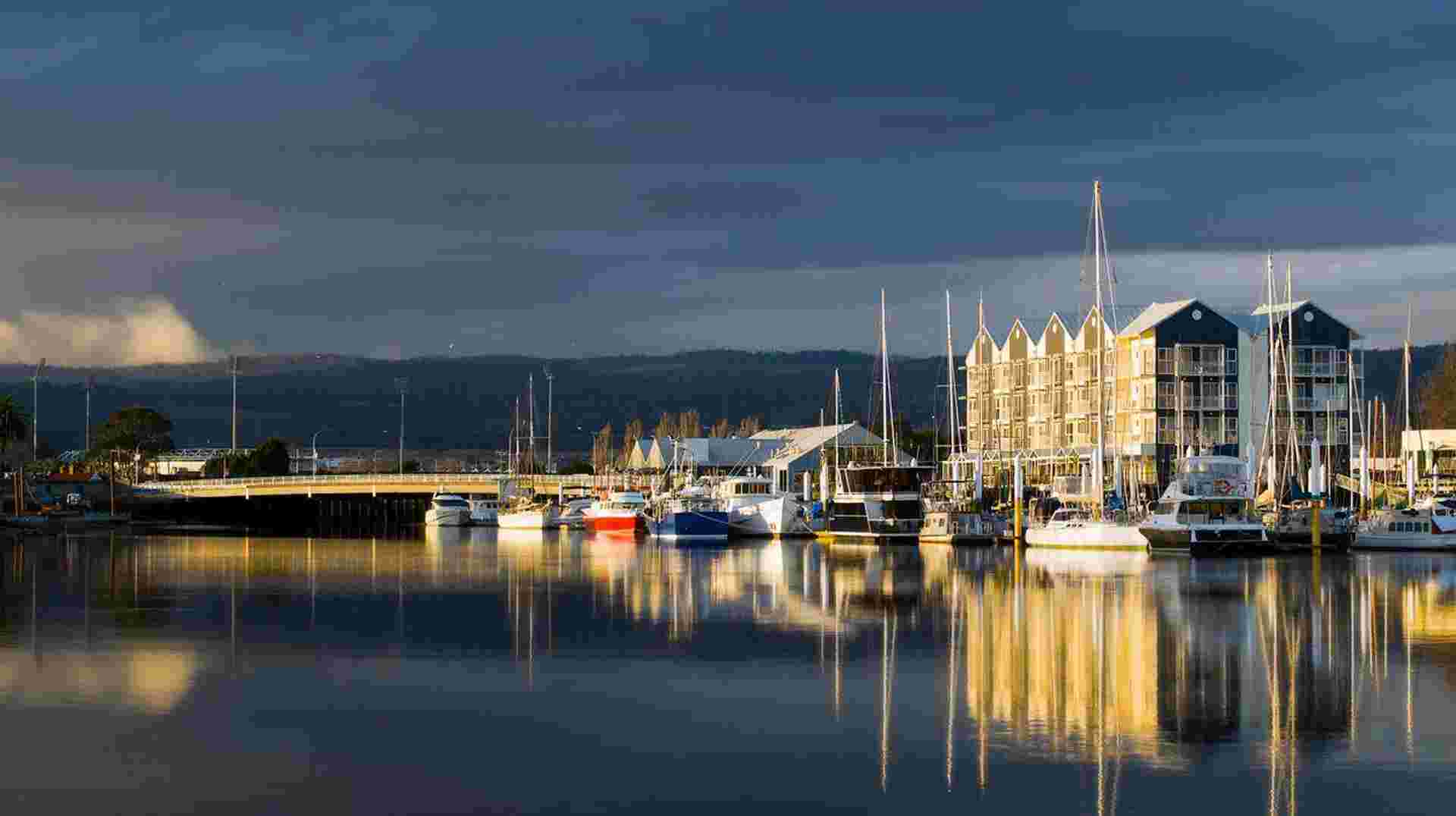 Tasmania's Wilderness and Heritage