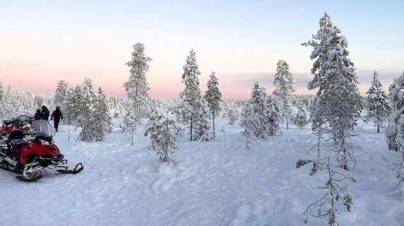 Image 4 of 6