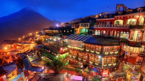 Private 8-hour Jiufen & Pingxi Day Tour - 8 Hours