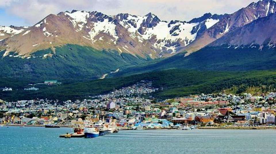 Ushuaia: Getaway to the End of the world - 3 days - Receptivo Aborigen Tours - Argentina - Image 2