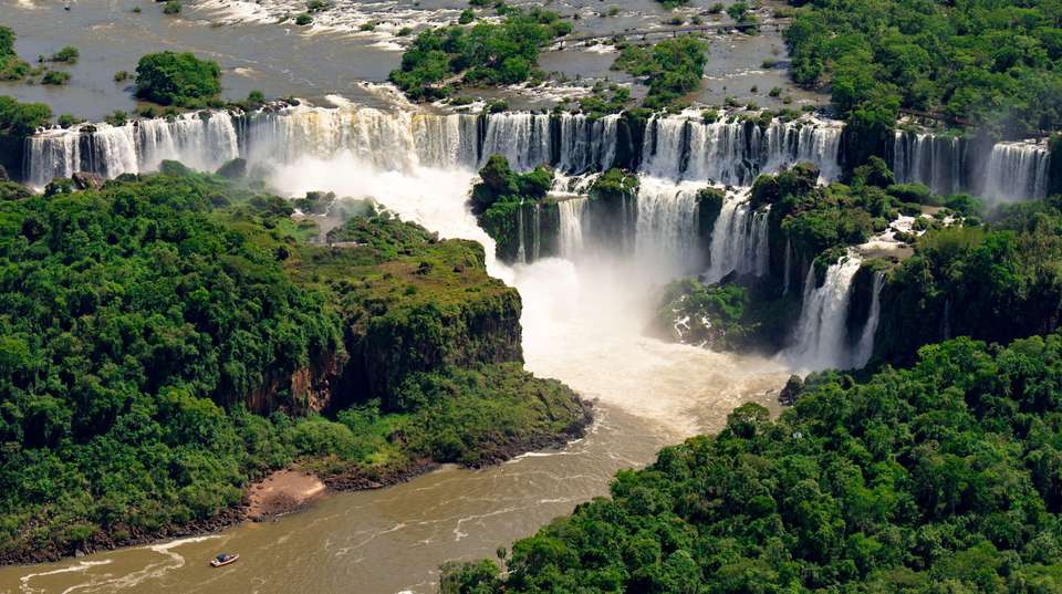 Glaciers, Falls & Tango - SMART Adventure - Say Hueque Argentina & Chile Journeys - Argentina - Image 3