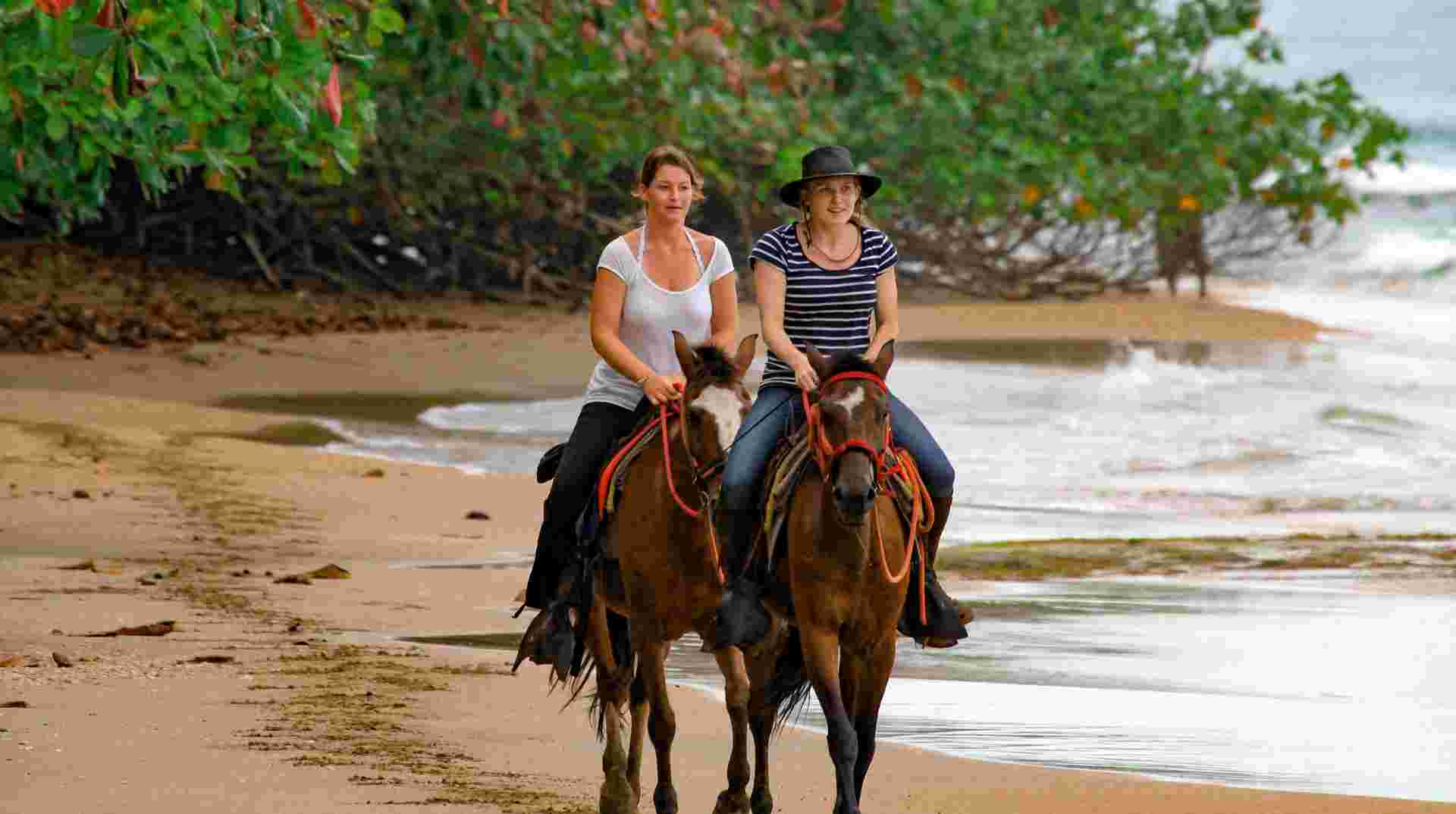 Costa Rica: See & Experience it ALL in 11 Days