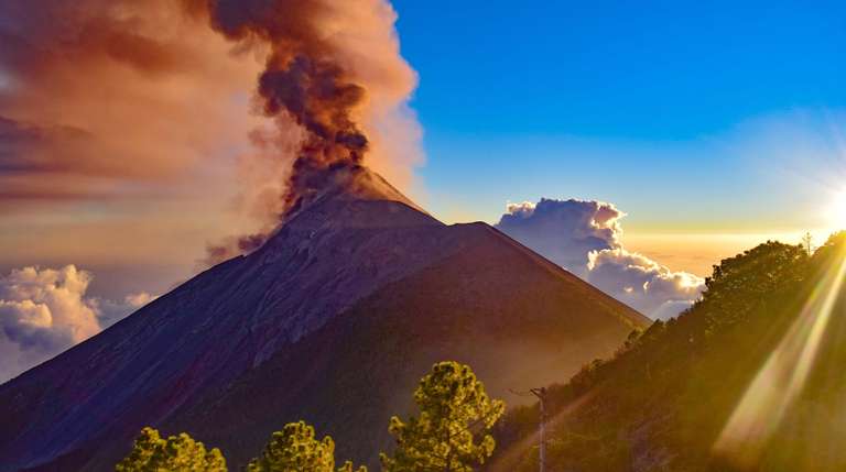 Flores Sightseeing Tour: Guatemala: See & Experience it all in 8 days, Luxury Tour