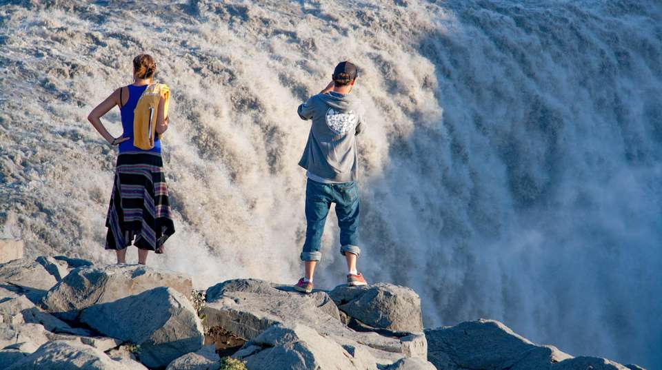 Iceland: See & Experience it all in 9 days, Luxury Tour - Charliethetraveler - Iceland