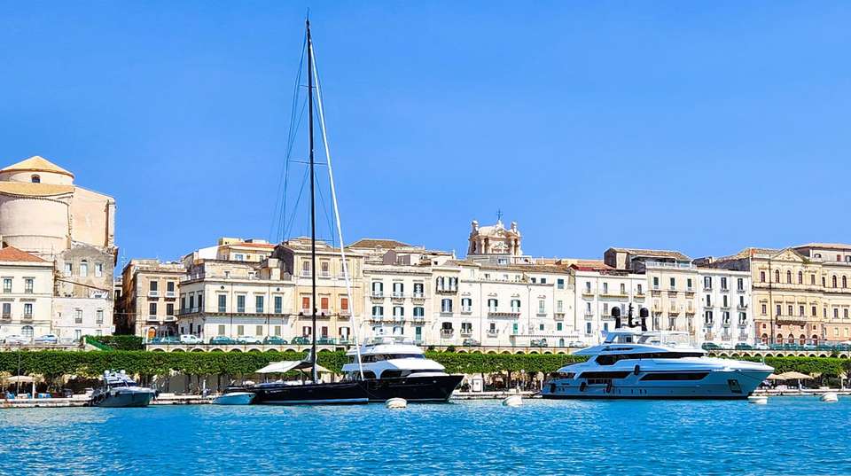 Sicily Grand Tour: See & Experience it all in 12 days - Charliethetraveler - Italy - Image 8