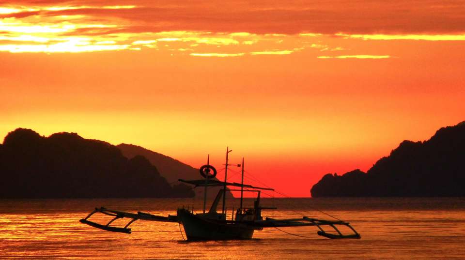 Philippines Grand Tour See & Experience it all in 14 days - Charliethetraveler - Philippines