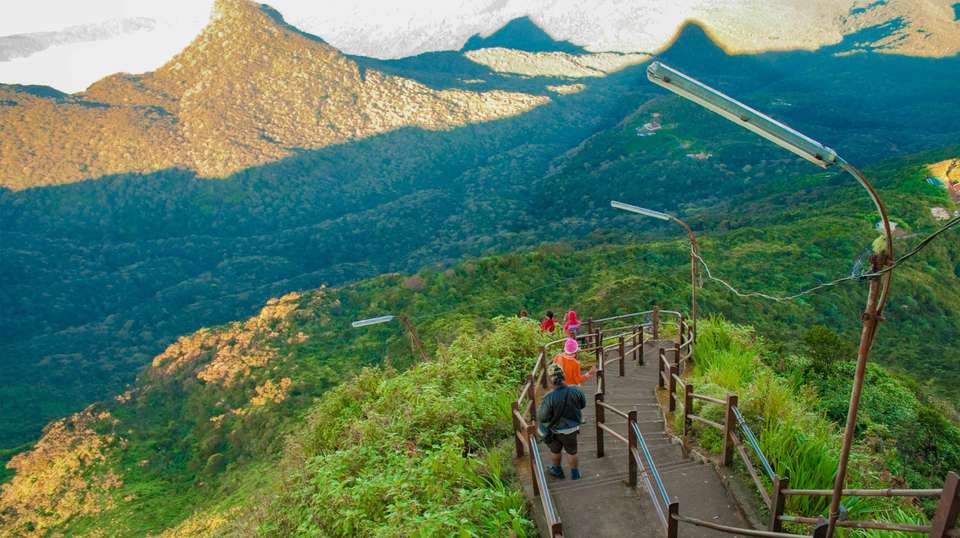 Sri Lanka: See & Experience it all in 10 days, Luxury Tour - Charliethetraveler - Sri Lanka - Image 14